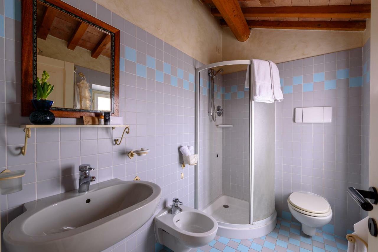 La Locanda Del Povero Diavolo Torriana Exterior foto