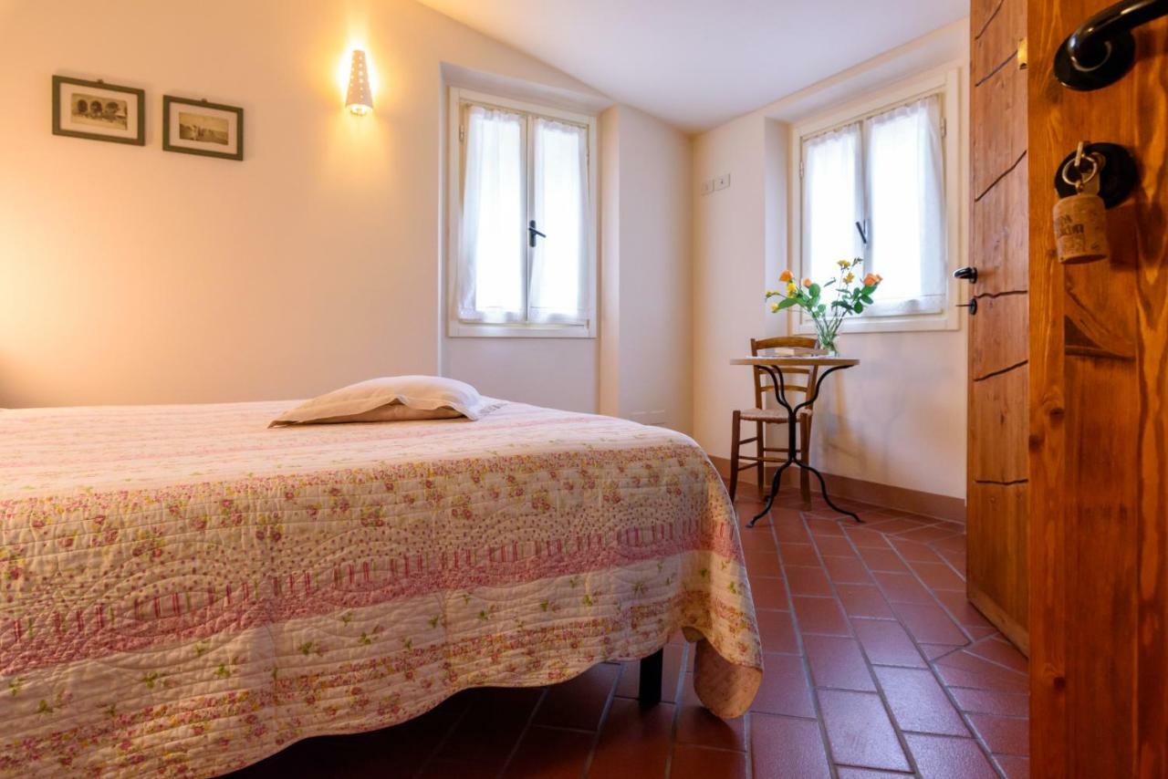 La Locanda Del Povero Diavolo Torriana Exterior foto